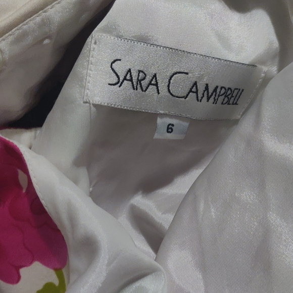 Fuchsia Floral print Dress - Picture 7 of 9